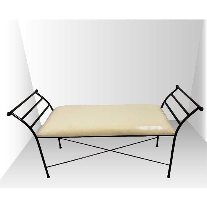 Chocolate Inspiracion Bench, in wrought iron.